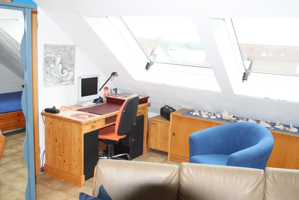 B&B Am See Koeln - Privatzimmer Exteriör bild