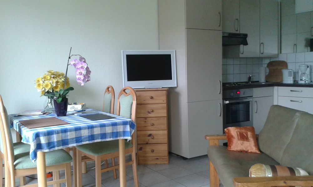 B&B Am See Koeln - Privatzimmer Exteriör bild